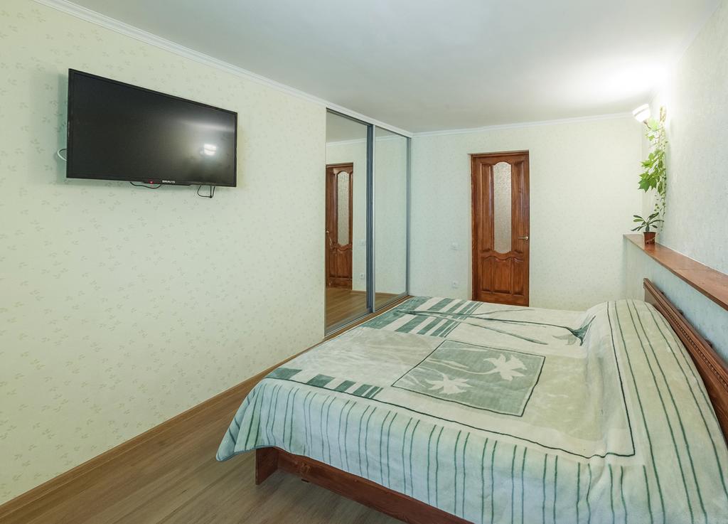 Apartment On Zhukovskogo Odessa Esterno foto